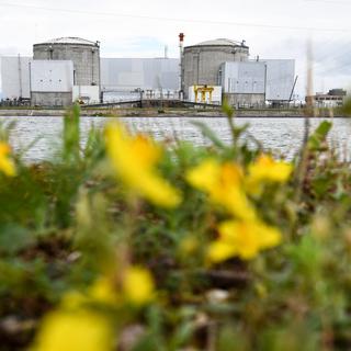 La centrale nucléaire de Fessenheim est la plus ancienne encore en service. [Keystone - EPA/Patrick Seeger]