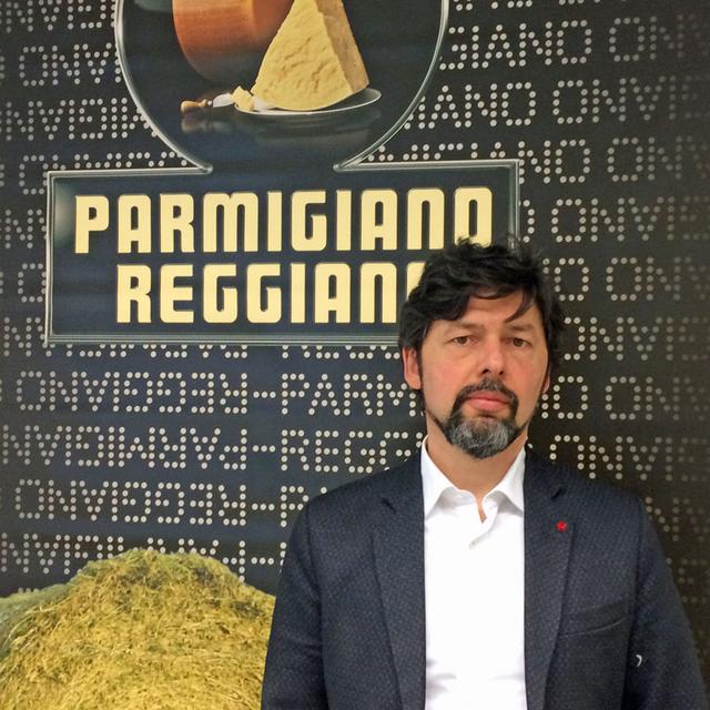 Riccardo Deserti, directeur du consortium Parmigiano Reggiano. [RTS - Patrick Chaboudez]