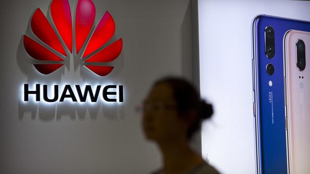 La directrice financière du géant chinois des télécoms Huawei a été arrêtée au Canada. [AP Photo - Mark Schiefelbein, File]