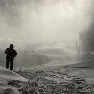 Samedi 3 février: les canons à neige tournent à plein régime à une semaine de l'ouverture des Jeux d'hiver à  Pyeongchang, en Corée du Sud. [AP/Keystone - Charlie Riedel]