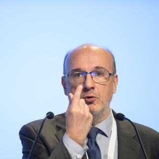 Portrait de l'historien Olivier Meuwly lors d'une conférence à Montreux en 2017. [Keystone - Jean-Christophe Bott]