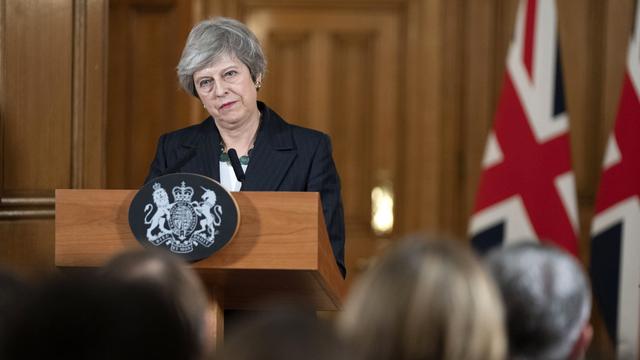 La Première ministre britannique Theresa May avertit les parlementaires de son propre camp. [Keystone/EPA - David Levenson]