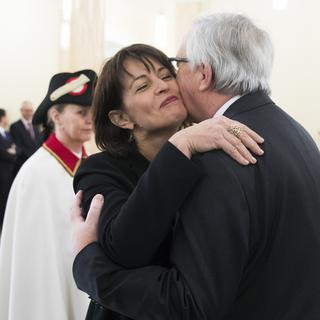 Doris Leuthard et Jean-Claude Juncker en novembre 2017. [Keystone - Peter Klaunzer]