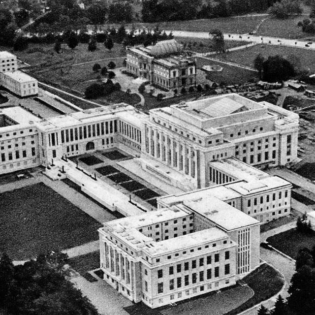 Image d'archives du palais de la Société des Nations, à Genève. [AFP - Collection Roger-Viollet]