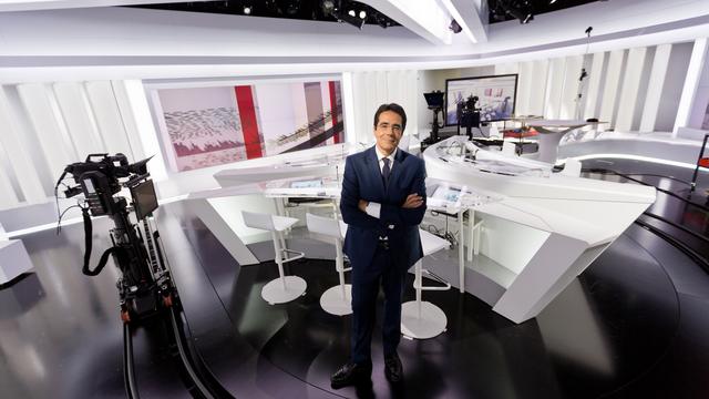 Darius Rochebin, présentateur du 19h30 de la semaine. [RTS - Jay Louvion]