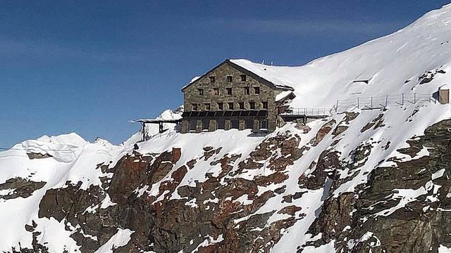 Les alpinistes voulaient rallier la cabane des Vignettes, au-dessus d'Arolla. [Facebook/Cabane des Vignettes]