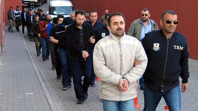 Le coup d'Etat manqué en Turquie avait conduit à des milliers d'arrestations et de nombreuses fuites vers l'étranger. [EPA/Keystone - Olçay Duzgun]