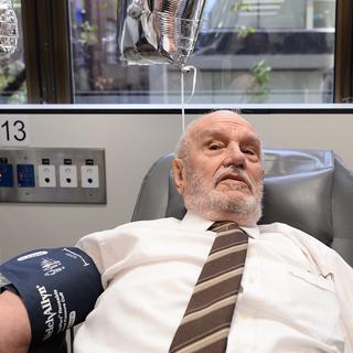 James harrison donne son sang le 11 mai 2018, 63 ans après son premier don.
SUBEL BHANDARI
AFP [SUBEL BHANDARI]