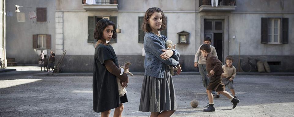 Elisa del Genio and Ludovica Nasti dans "My Brilliant Friend". [DR]