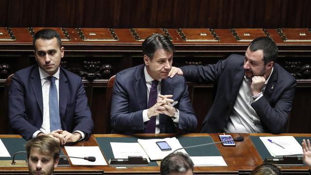 Giuseppe Conte demande un vote de confiance pour adopter le budget 2019. [EPA/Keystone - GIUSEPPE LAMI]