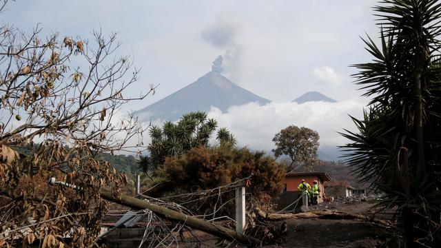 Le Guatemala reste suspendu à l'activité de trois volcans qui menacent toujours la sécurité de la population. [Luis Echeverria]