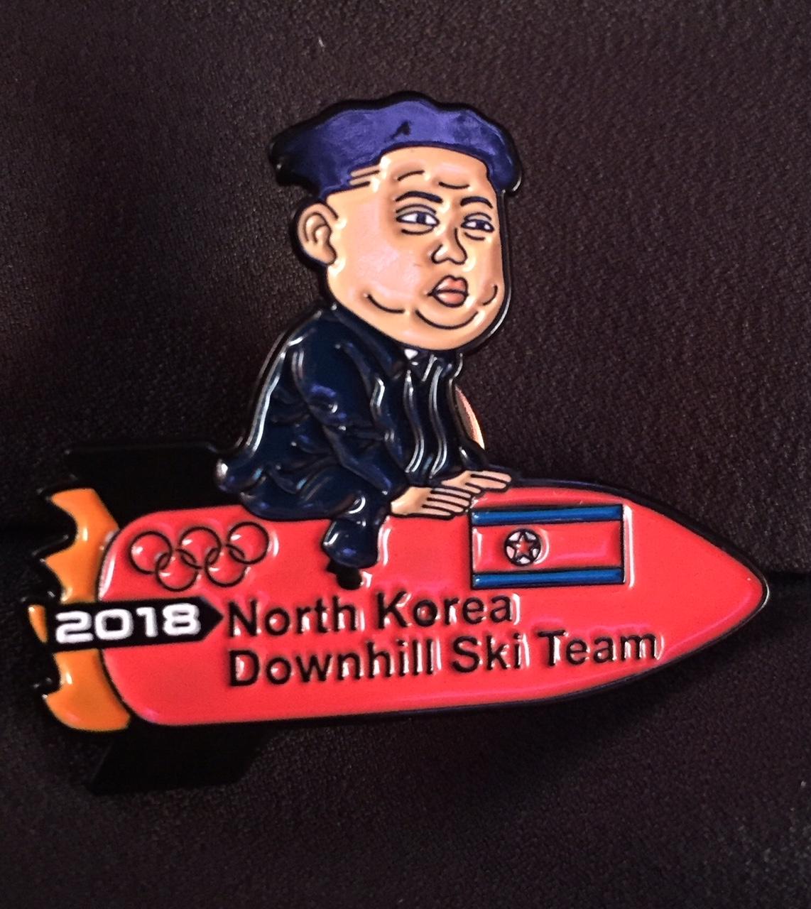Le pin's de Kim Jong un est une pièce rare. [Délétroz]