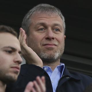 Le milliardaire russe Roman Abramovitch, propriétaire du club de football de Chelsea. [AP Photo/Keystone - Alastair Grant]