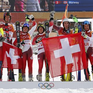 24 février: la Suisse devient la 1re nation championne olympique du Team event. Ramon Zenhäusern, Denise Feierabend, Wendy Holdener, Daniel Yule et Luca -Aerni au top.
