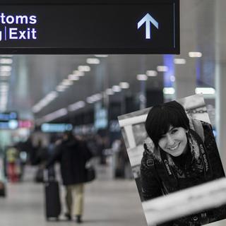 La journaliste Hülya Emeç est détenue depuis 25 jours à l'aéroport de Zurich. [Keystone - Gaëtan Bally]