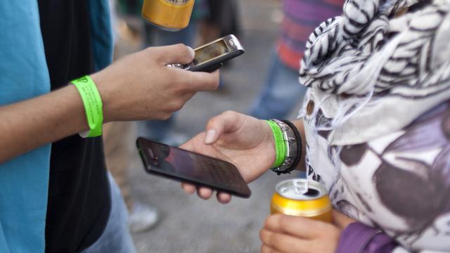 Les champs électromagnétiques à hautes fréquences des téléphones sont la cause des effets néfastes sur la mémoire. [KEYSTONE - Martin Ruetschi]