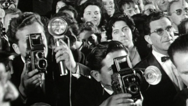 Foule au festival de Cannes, 1960. [RTS]