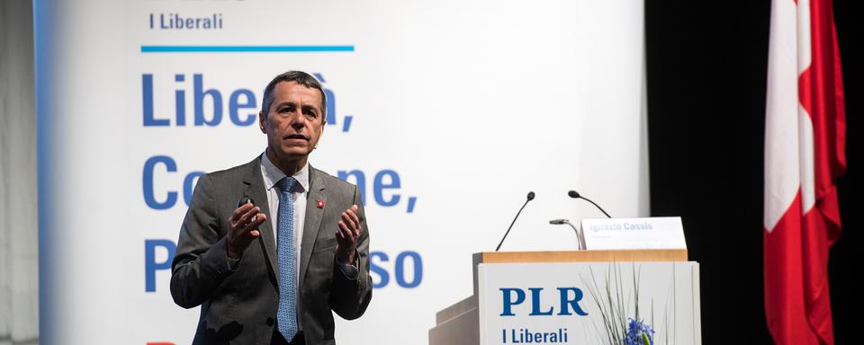 Ignazio Cassis devant l'assemblée des délégués du PLR samedi matin à Airolo (TI). [KEYSTONE/Gabriele Putzu]