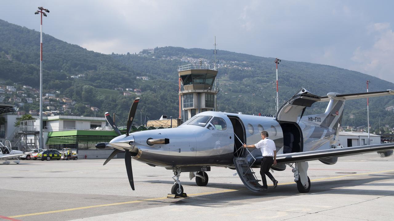 L'aéroport de Lugano-Agno veut trouver une voie médiane entre aviation commerciale et privée. [Ti-Press/Keystone - Alessandro Crinari]