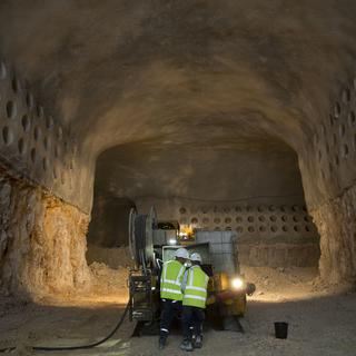 Construction d'un cimetière souterrain à Jérusalem. [AP/Keystone - Oded Balilty]