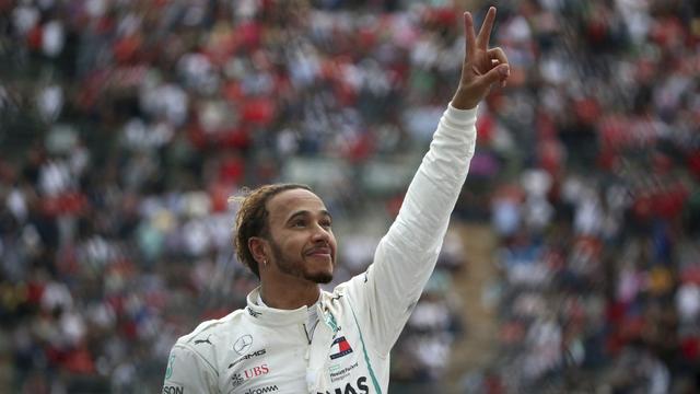 Hamilton n'est plus qu'à 2 sacres de Schumacher.