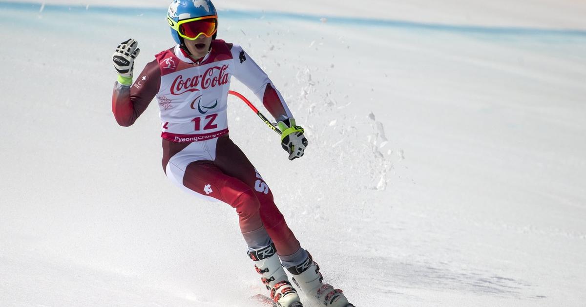 Le Valaisan Théo Gmür décroche la médaille d'or en descente!