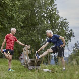 Aujourd'hui, les Suisses bougent plus, surtout les hommes. [Keystone - Christof Schürpf]