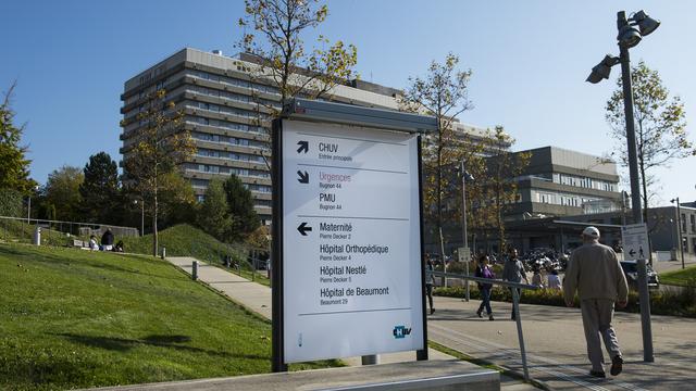 Les patients sont reçus dans un local sécurisé au CHUV à Lausanne. [Keystone - Jean-Christophe Bott]
