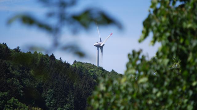 Le gouvernement jurassien dévoile sa stratégie en matière d’énergie éolienne. [RTS - Gaël Klein]