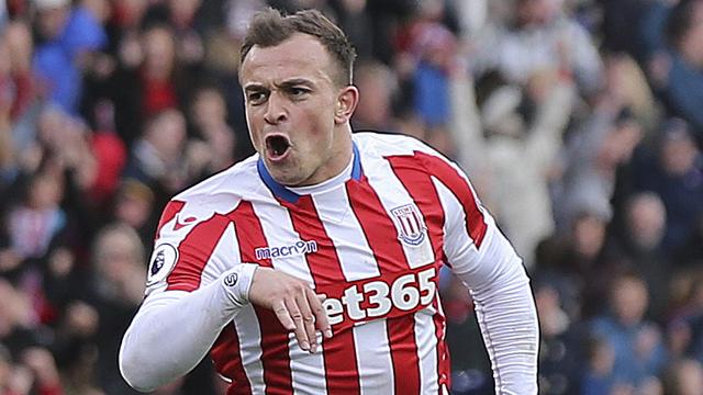 Shaqiri sera-t-il le troisième Suisse à porter le maillot de Liverpool? [Keystone - Barrington Coombs]