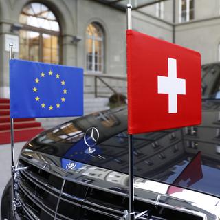 La direction du PS, du PLR et du PDC appellent à suspendre les négociations Suisse-UE. [Keystone - Peter Klaunzer]