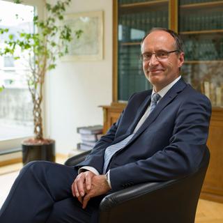 Damien Piller, avocat, promoteur et actionnaire principal de Radio Fribourg. [Keystone - Gian Ehrenzeller]