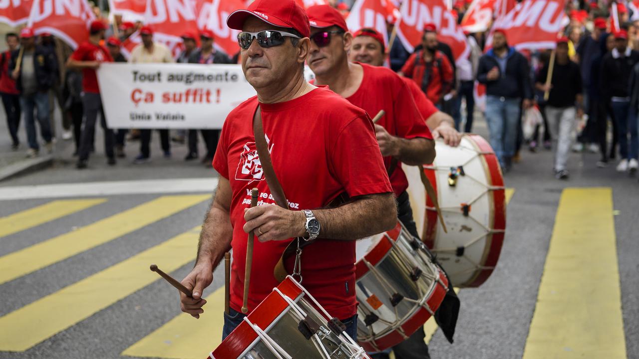 Le 21 octobre 2017, près de 3000 travailleurs de la construction avaient manifesté dans les rues de Lausanne.