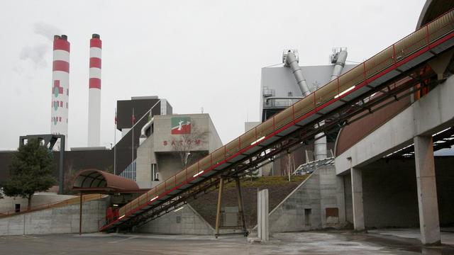 La Satom, usine d'incinération des déchets ménagers, alimente en chauffage à distance les communes de Monthey et Collombey-Muraz. [Keystone - Denis Emery]