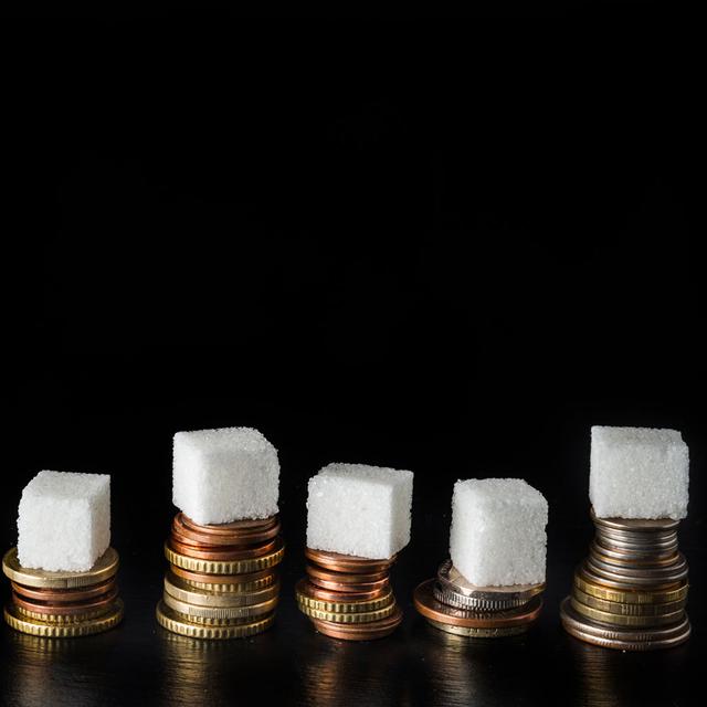 L'Organisation mondiale de la santé préconise d'instaurer une taxe au sucre. [Fotolia - elenachaykina]
