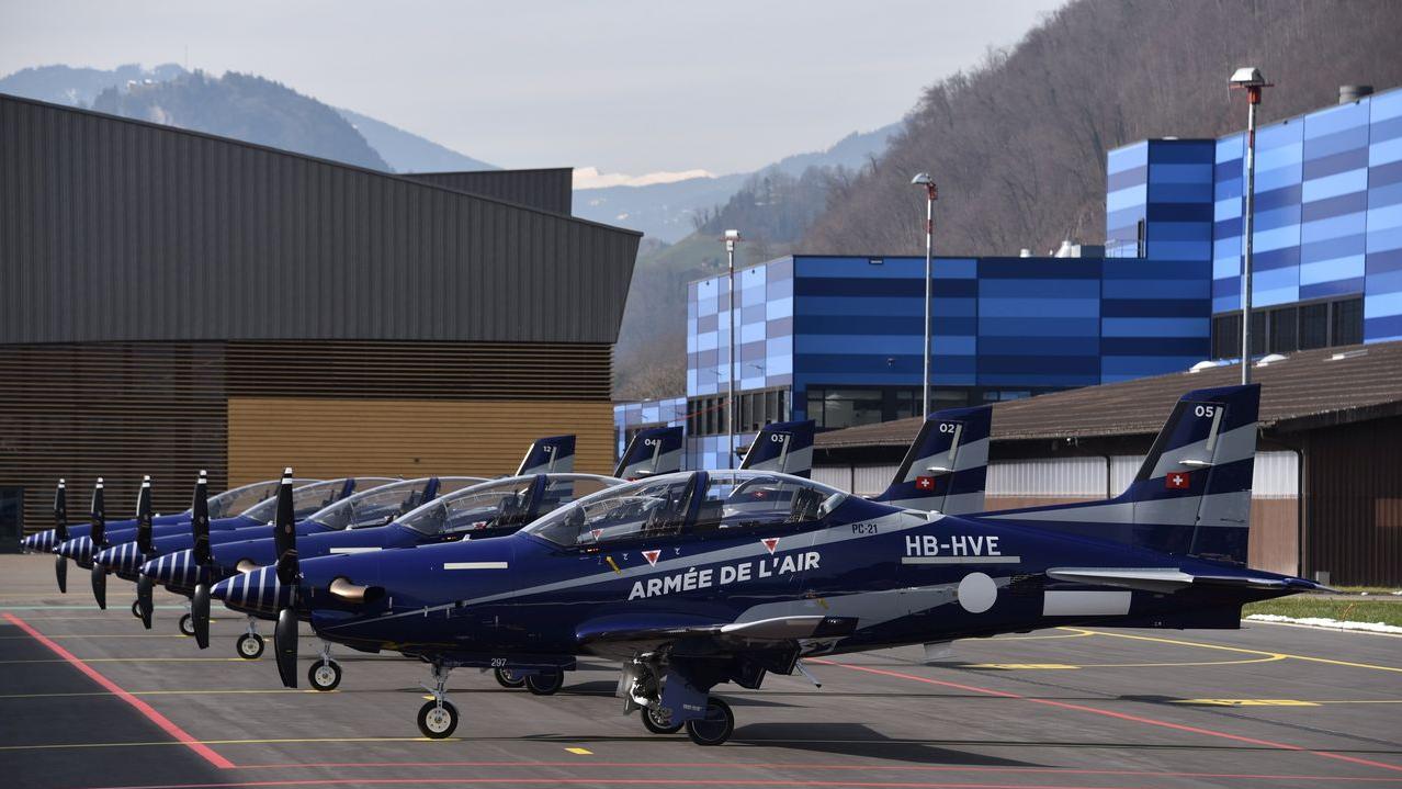 Pilatus PC 21 de l’Armée de l’air française aux usines Pilatus de Buoch Stans. [Stephan Widmer]