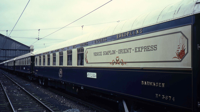 Simplon-Orient-Express [Wikimedia Commons - Own work]