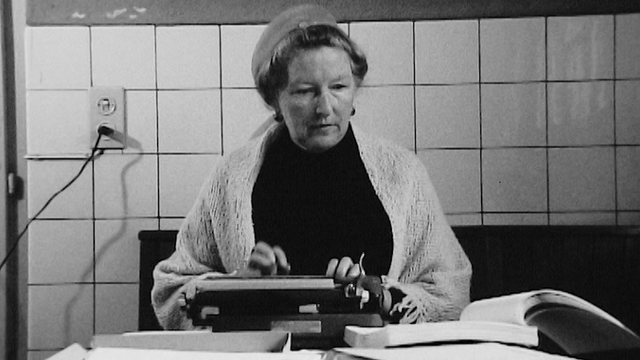 L'écrivaine Corinna Bille en 1973. [RTS - L'écrivaine Corinna Bille en 1973.]