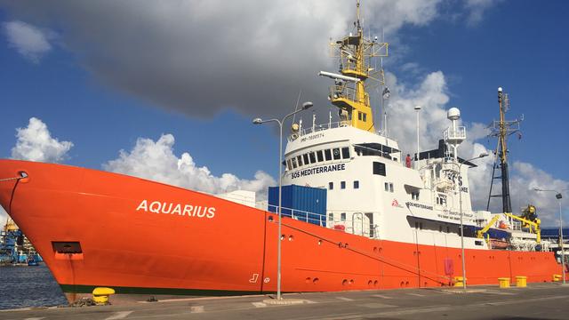 L'Aquarius, un navire de sauvetage de 77 mètres de long qui patrouille en Méditerranée. [RTS - Maurine Mercier]