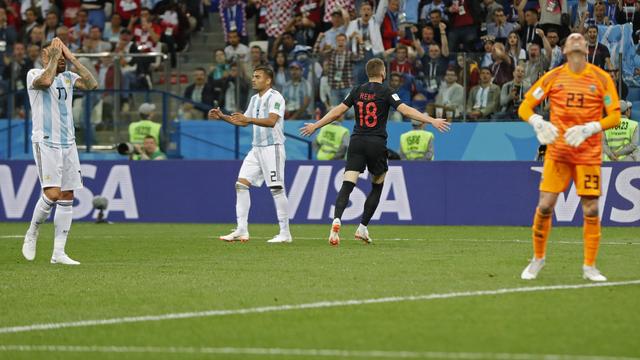 Le désarroi des Argentins après l'ouverture du score de Rebic. [Keystone - Ricardo Mazalan]