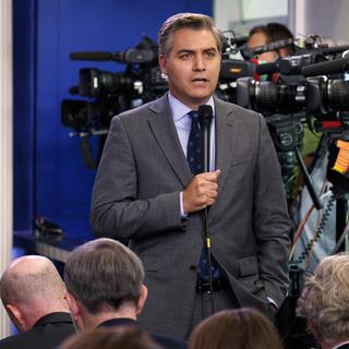 CNN demande le rétablissement de l'accréditation de son correspondant en chef à la Maison Blanche Jim Acosta. [AP/Keystone - Evan Vucci]