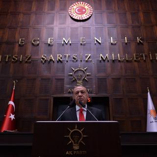 Recep Tayyip Erdogan lors d'un meeting de l'AKP.