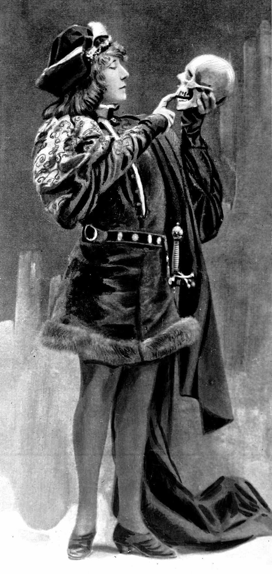 La comédienne Henriette Rosine Bernard dite Sarah Bernhardt (1844-1923) interprétant "Hamlet" de William Shakespeare en 1899. [AFP]