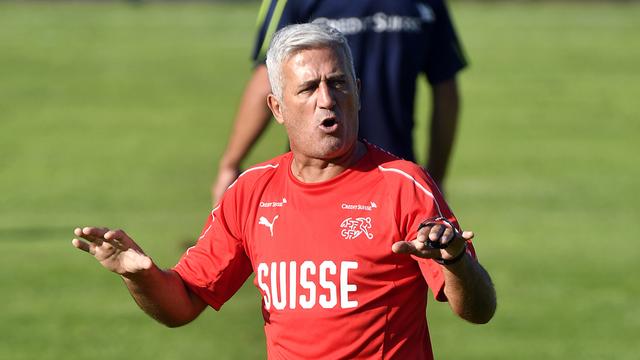 Vladimir Petkovic doit trouver de nouvelles solutions. [Walter Bieri]