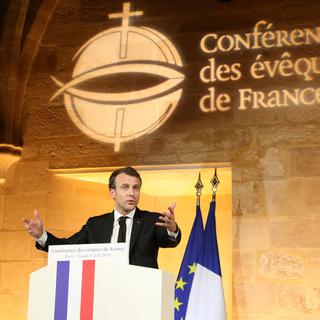 Emmanuel Macron devant les évêques français à Paris, 09.04.2018. [Pool/AFP - Ludovic Marin]
