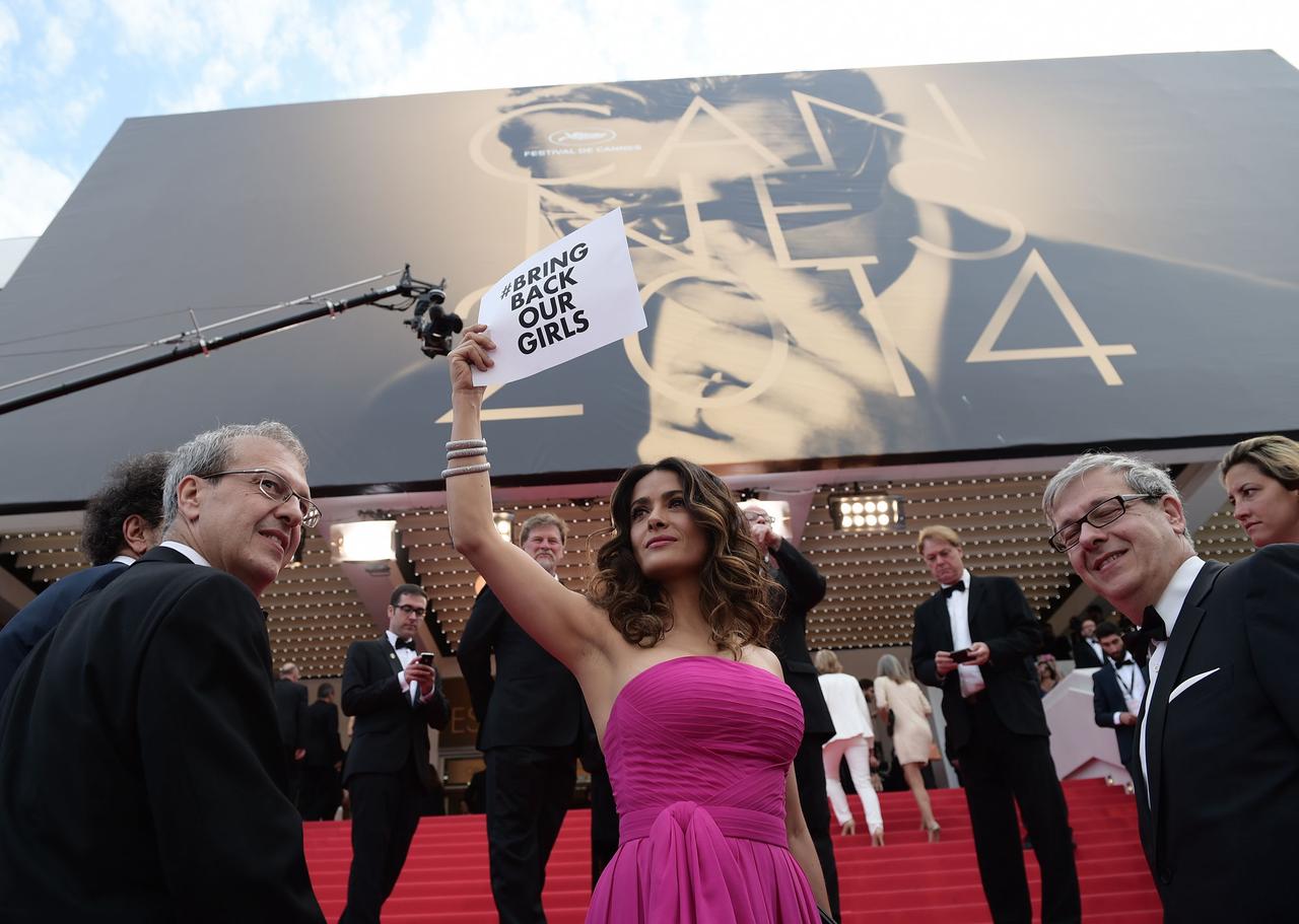 L'actrice Salma Hayek le 17 mai 2014 sur le tapis rouge du Festival de Cannes. [AFP - Bertrand Langlois]