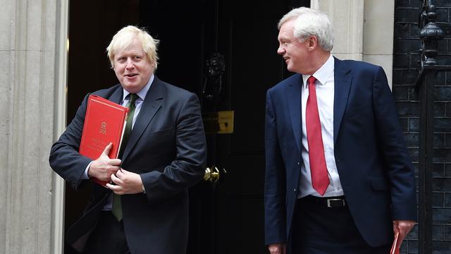 Les deux ministres britanniques démissionnaires (ici, en 2016). [EPA/Keystone - Andy Rain]