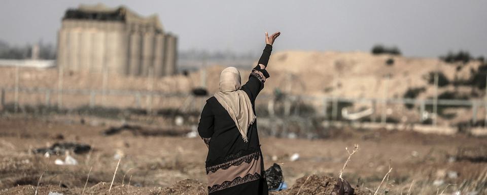 Une manifestante palestinienne à Gaza, mardi 15 mai 2018.