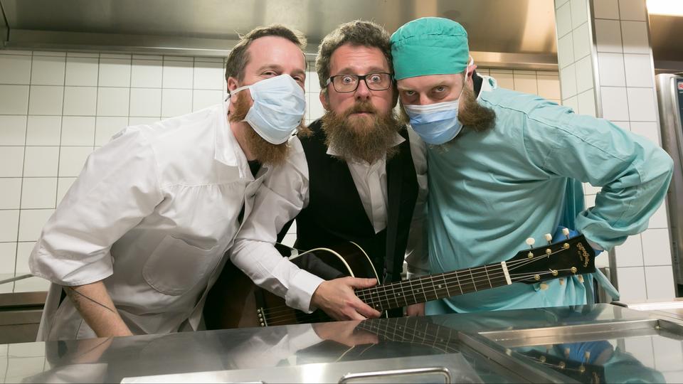 Raphaël Pedroli, Lionel Aebischer, Frédéric Erard (de g. à dr.). [RTS - Jérôme Genet]