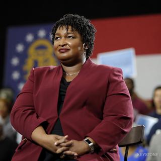 Stacey Abrams pourrait devenir la première gouverneure noire de l’histoire des Etats-Unis. [AP Photo/Keystone - John Bazemore]
